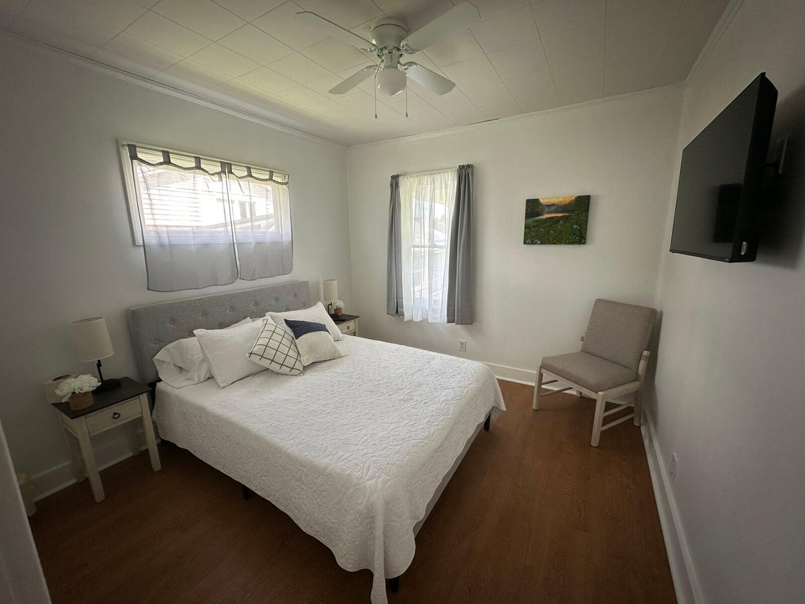 Master Bedroom with Queen Bed and TV